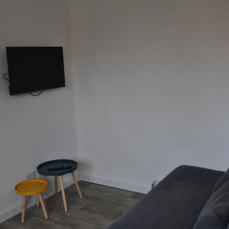 2 Pieces Renove En Rez-De-Chaussee Proche De La Gare Бург-ан-Бресс Экстерьер фото